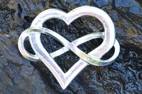 Heart with Infinity Loop Brooch – Symbol of Polyamory. Hand Cast Pewter.