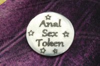 Pendentif BDSM cunt, Accessoire de Soumise, Cordon Noué en Permanance, Fait Main en Etain, Les Etains de Jumilhac
