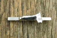 Pince à Cravate Pénis, Pince à Cravate Penis, Faite Main en Etain par William Sturt des Etains de Jumilhac