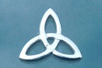 Triquetra Brooch. Hand Cast Pewter.