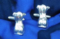 Boutons de Manchette Torse Féminin, Fabrication Artisanale Française en Etain.