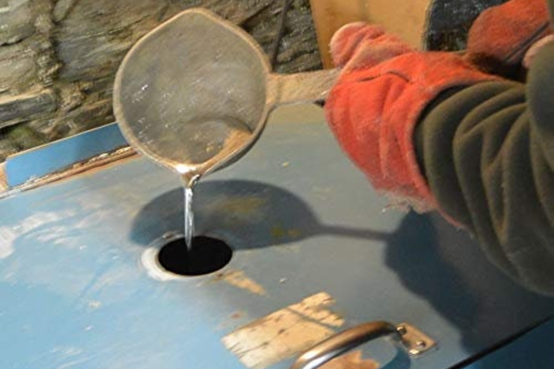 Pince à Cravate Cadenas, Faite Main en Étain, Fabrication Artisanale Française, aux Étains de Jumilhac