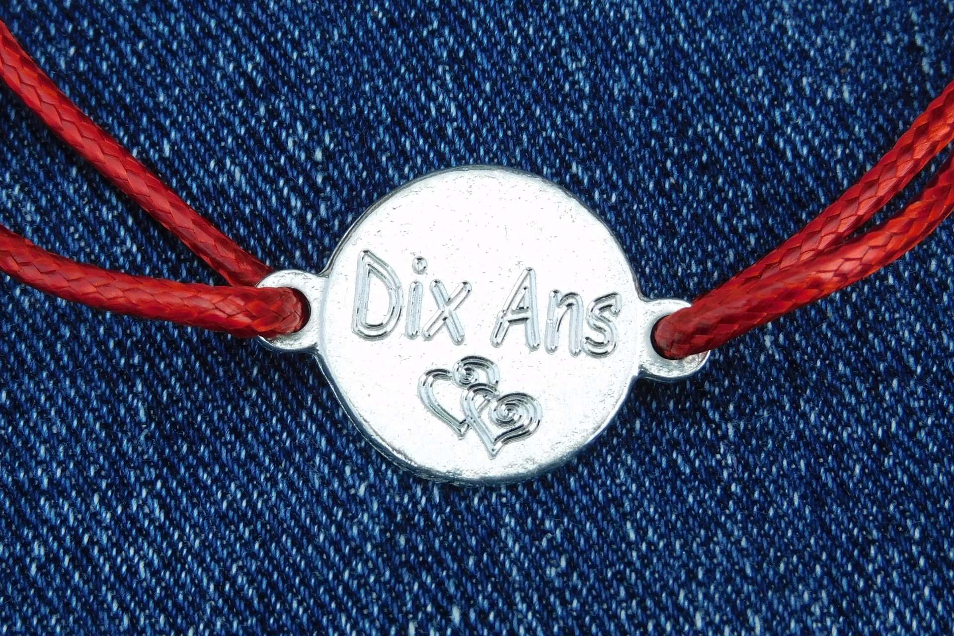 Bracelet en étain pour les noces de 10 Ans (noces d'étain); Gravure "Dix Ans"; taille et couleur personnalisables