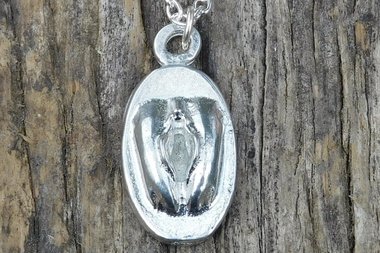 Vulva Pendant Necklace – Erotic Jewelry. Hand Cast Pewter.